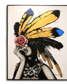 UCM2025 MUJER PLUMAS